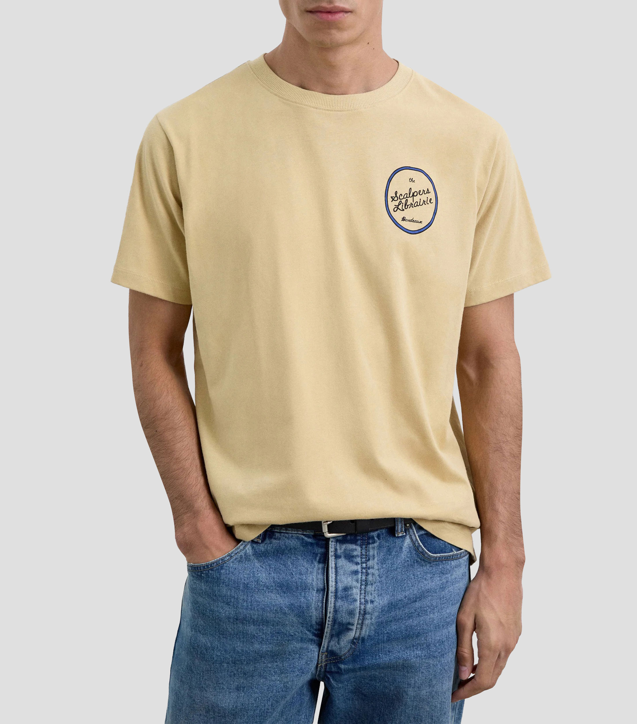 Playera cuello redondo manga corta estampada Hombre
